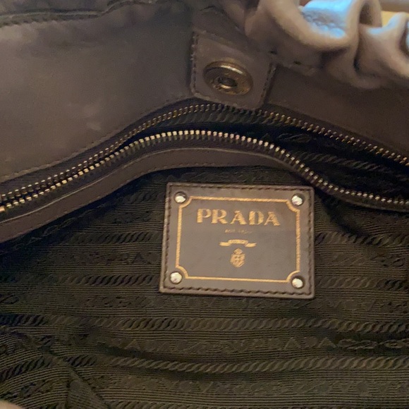 Grey Prada Leather Bag - Picture 4 of 8
